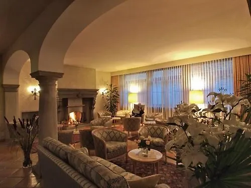 Romantik Castello Seeschloss Hotel 4*