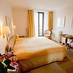 מלון Romantik Castello Seeschloss אסקונה