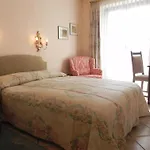 Romantik Castello Seeschloss 4* אסקונה