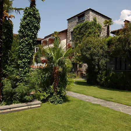 Romantik Castello Seeschloss 4* 아스꼬나