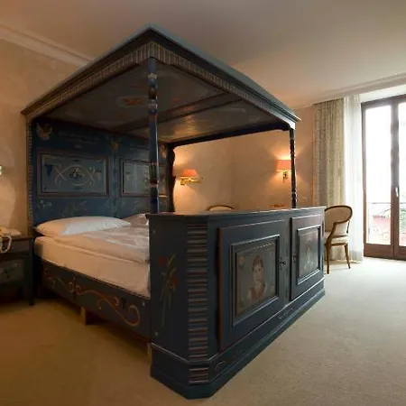 Romantik Castello Seeschloss 호텔 아스꼬나