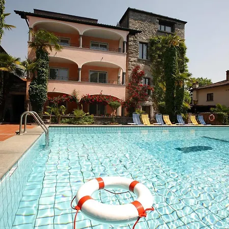 Romantik Castello Seeschloss 호텔 4*
