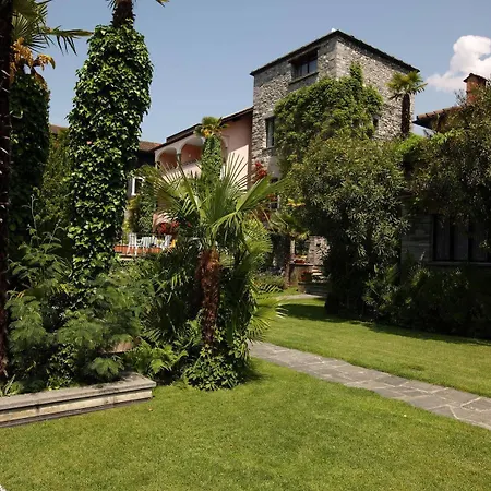 Romantik Castello Seeschloss 호텔
