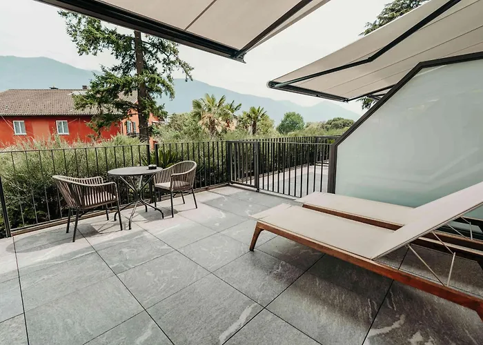 Romantik Castello Seeschloss 호텔 아스꼬나