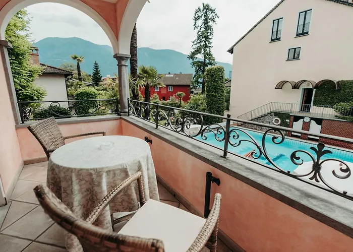 호텔 Romantik Castello Seeschloss 아스꼬나