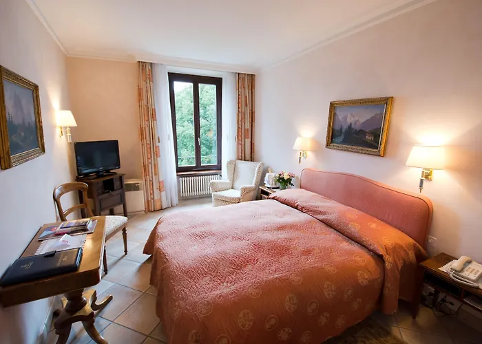 Romantik Castello Seeschloss 4* 아스꼬나