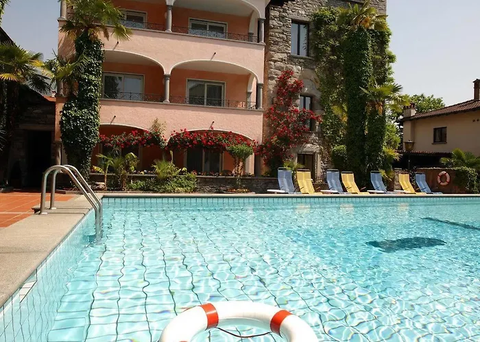 Romantik Castello Seeschloss 호텔 4*